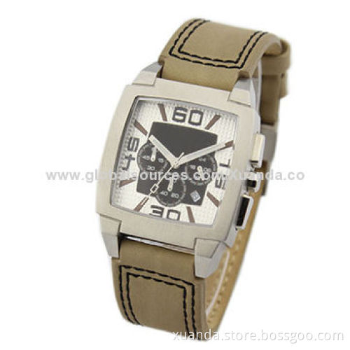 Fashionable sports watches with plastic case, silicone strap, 5ATM waterproof, 2-year warranty